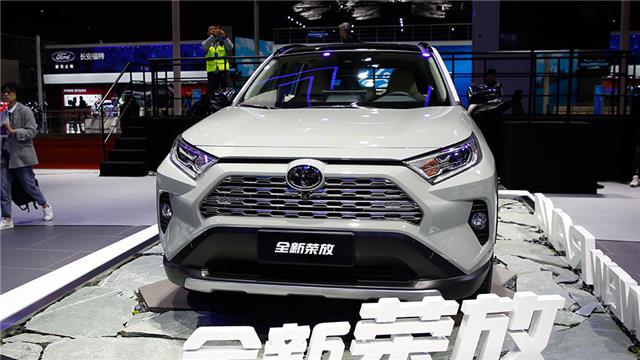 百公里油耗4.6L，全新RAV4荣放或售18.00万起，10月25日上市