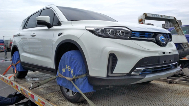 车标都不抠 只为双积分 广汽丰田首款纯电动SUV ix4车展亮相 