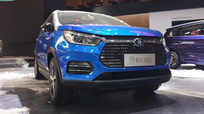 又一台10万SUV！元EV充电40分钟续航200km 颜值不输C-HR