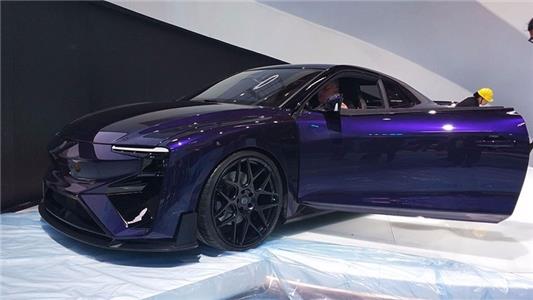 续航超1200km 2.5秒破百要逆天？  爱驰RG纯电动跑车车展亮相