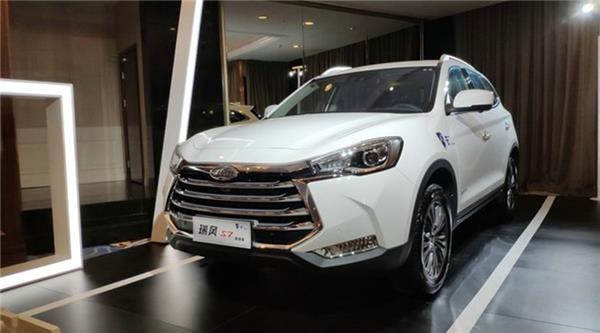 10.98万起叫超级的SUV 有14个买单江淮瑞风S7的理由