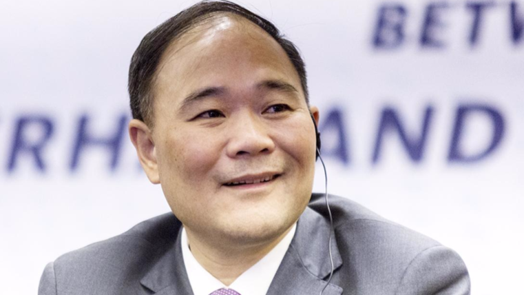李书福入股戴姆勒前曾想220亿美元收购FCA？